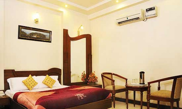 Air Conditioned Executive Room