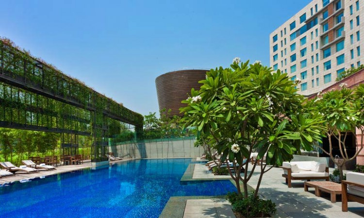 Swimming Pool Swimming Pool
