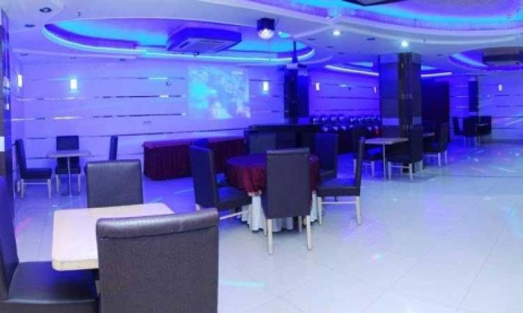 Air Conditioned Banquet Hall Air Conditioned Banquet Hall