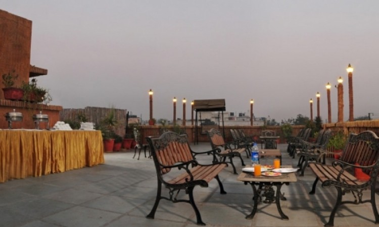 Rooftop Restaurant