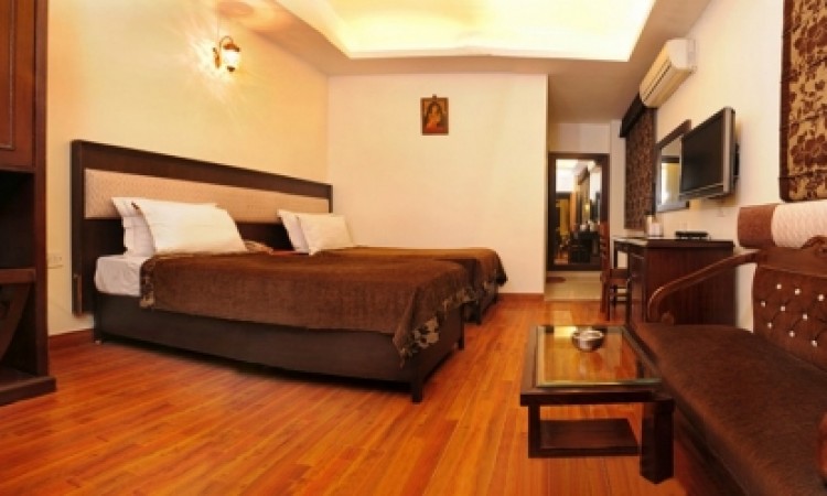 Super Deluxe Twin Room