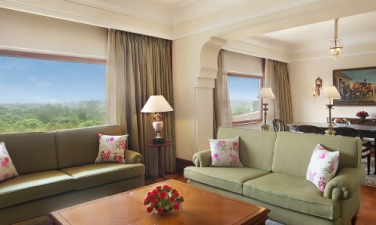 Luxury Suite Luxury Suite