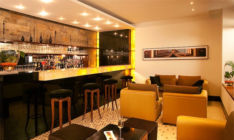 Bar Bar