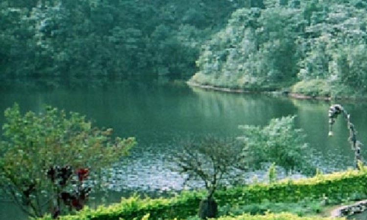Gavi Lake Gavi Lake