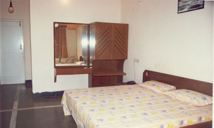 Double Bed Air Conditioned Room Double Bed Air Conditioned Room