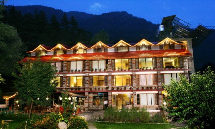 Johnson Lodge at Night
