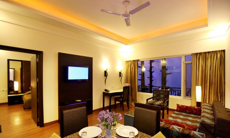 Royal Suite Sitting Room
