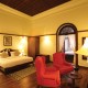 Lohn Lang Colonial Suite